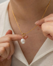 Isola Pearl Pendant Necklace