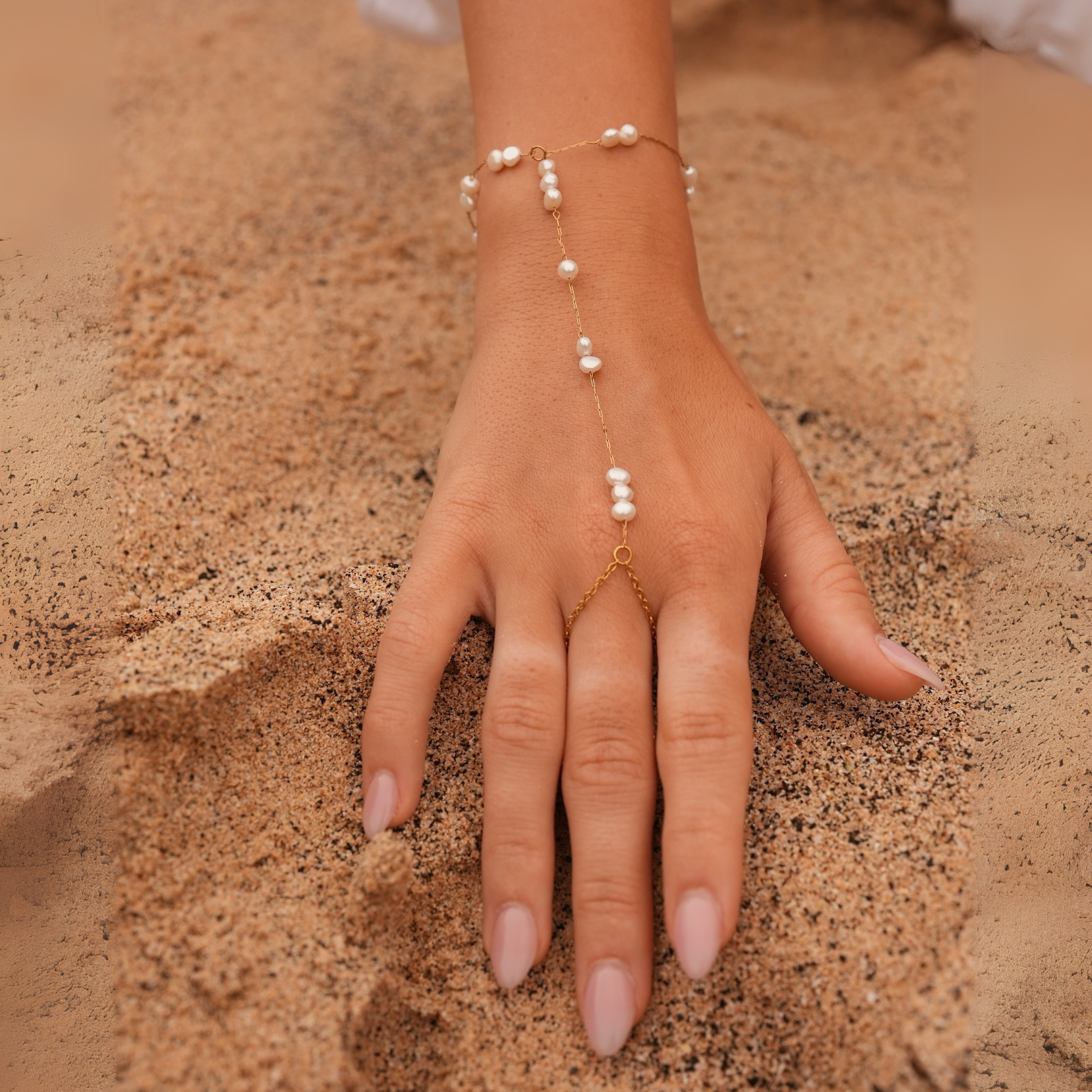 Pearly Hand Chain